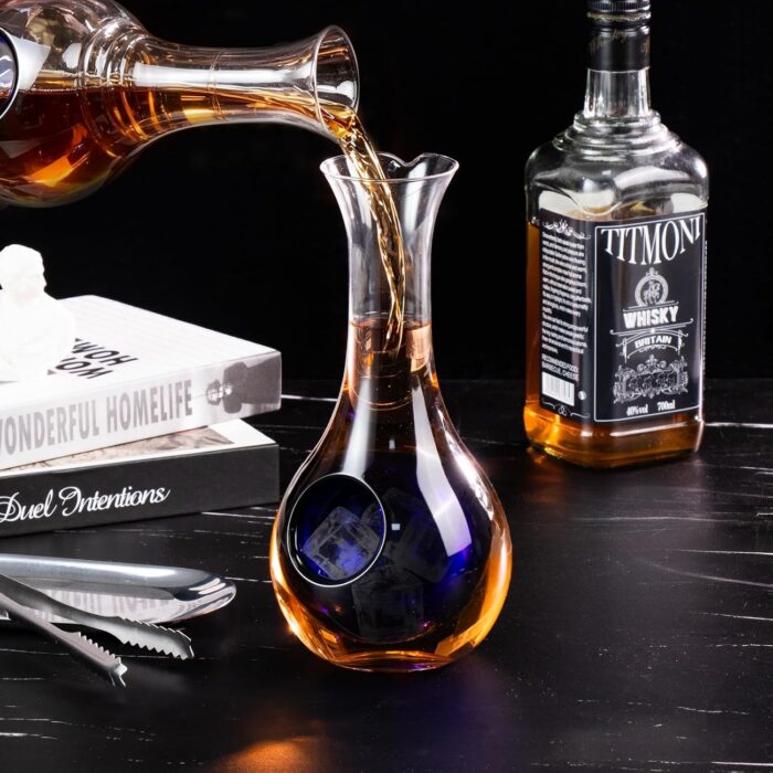Liquor Decanter, 480ml Glass Wine Decanter, Elegant Red Wine Carafe, Unique Wine Aerator for Bar, Party, Anniversary, Home, Banquet, Idea Gift for Men and Women (HR04) KAMMAK 8SXHR004 glass decanter decorative craft detail image 7