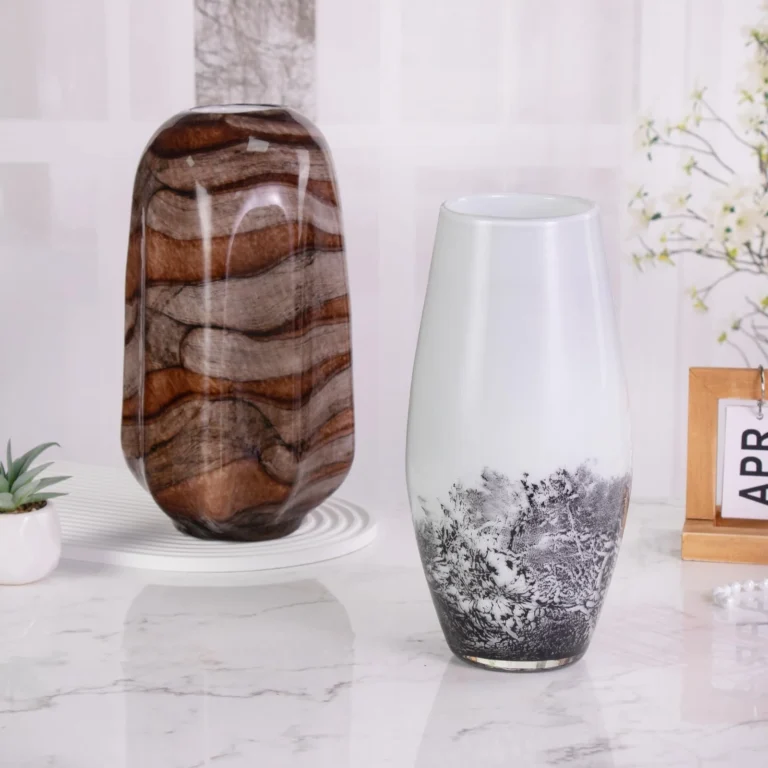 KAMMAK White Smoke Hand-Blown Art Glass Vase - SYX027 - product image 5