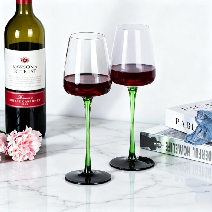 KAMMAK 8KPXH046 wine glasses side angle view showing silhouette
