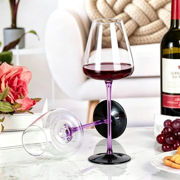 KAMMAK 8KPXH042 wine glasses styled on dining table image 5