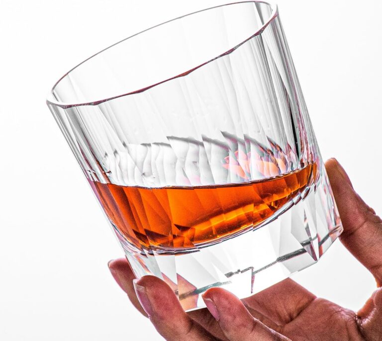 KAMMAK Crystal Whiskey Glasses Set of 2 Handcrafted Old Fashioned Glasses - gallery image 4