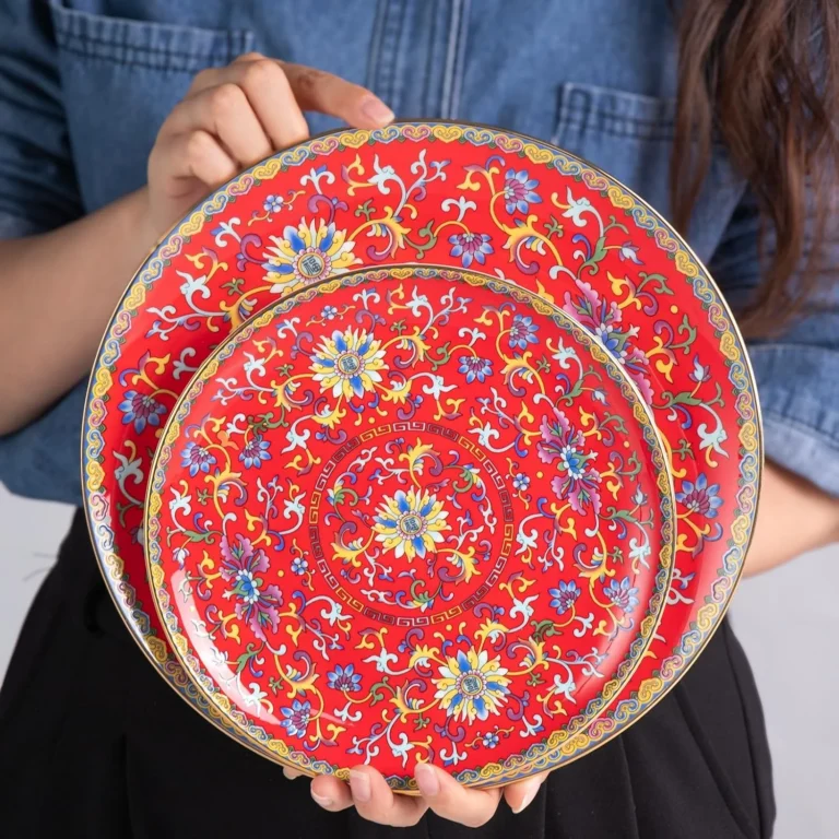 KAMMAK red lotus decorative plate set alternate product image 4
