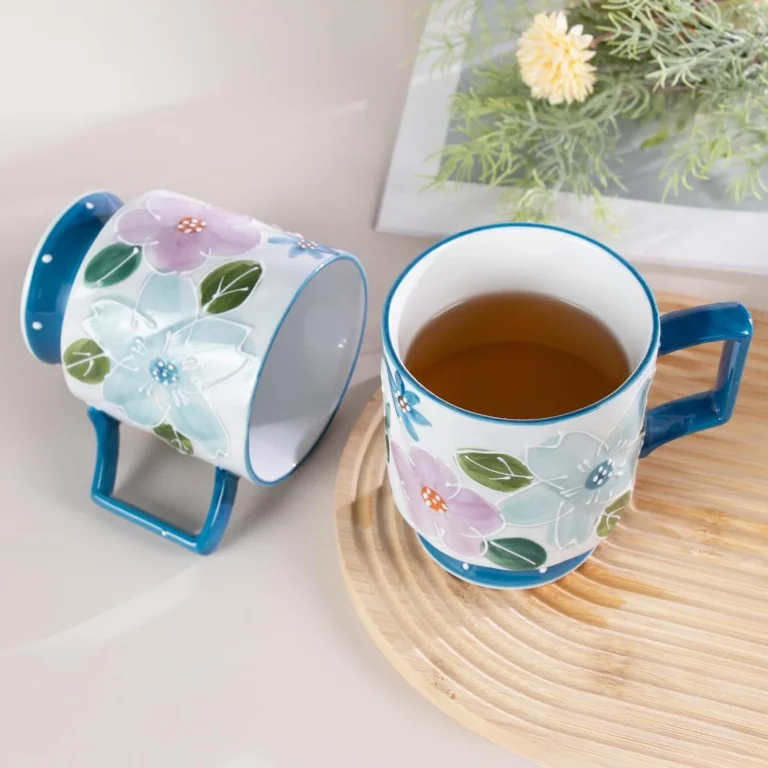 KAMMAK Blue Floral Ceramic Footed Mugs, 15 oz, Set of 2 – GX010 – detail view 2