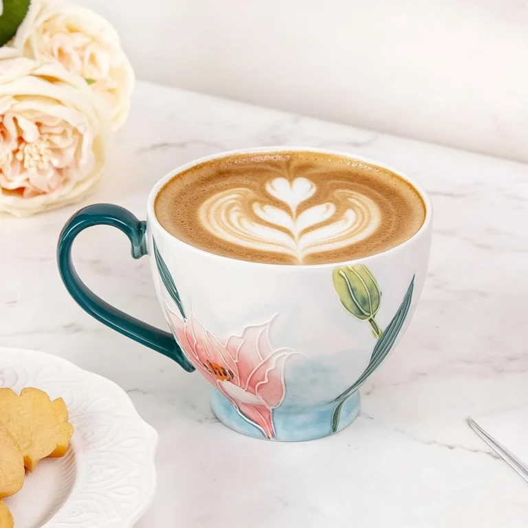 KAMMAK Lush Meadow Floral Ceramic Goblet – GX030 – detail view 3