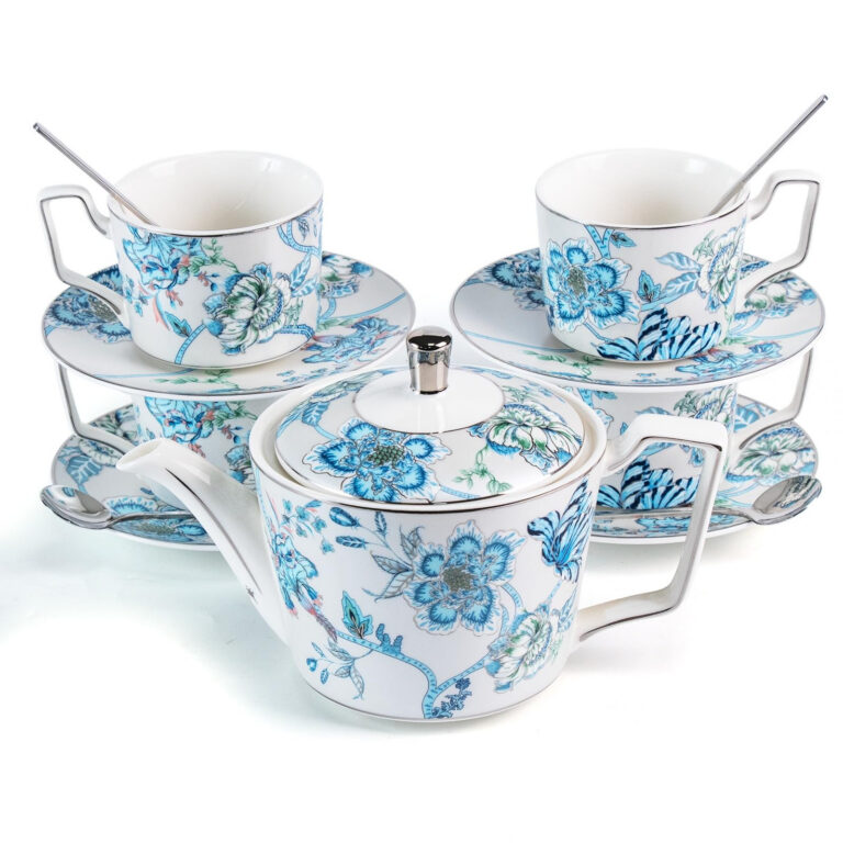 Porcelain Tea Set with Teapot, Teacups, Saucers and Spoons, NX048 – detail view 1