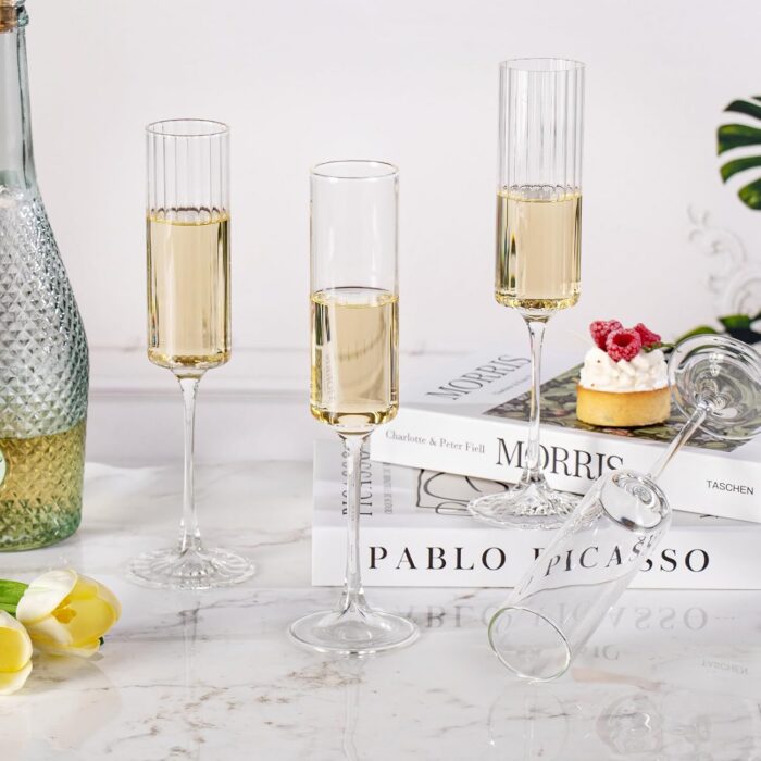 KAMMAK 8KPKS0004 champagne flutes shape and proportion detail image 3